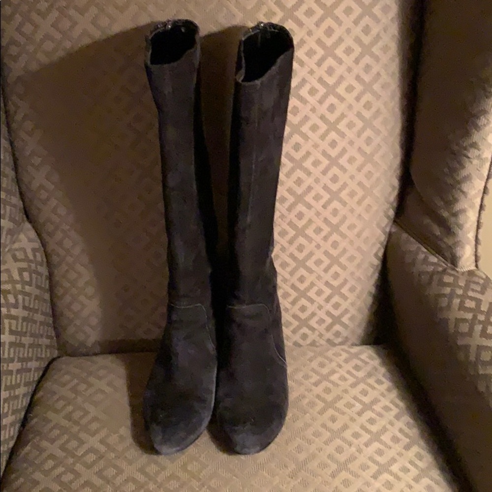 Anne Klein suede and snakeskin boots 👢